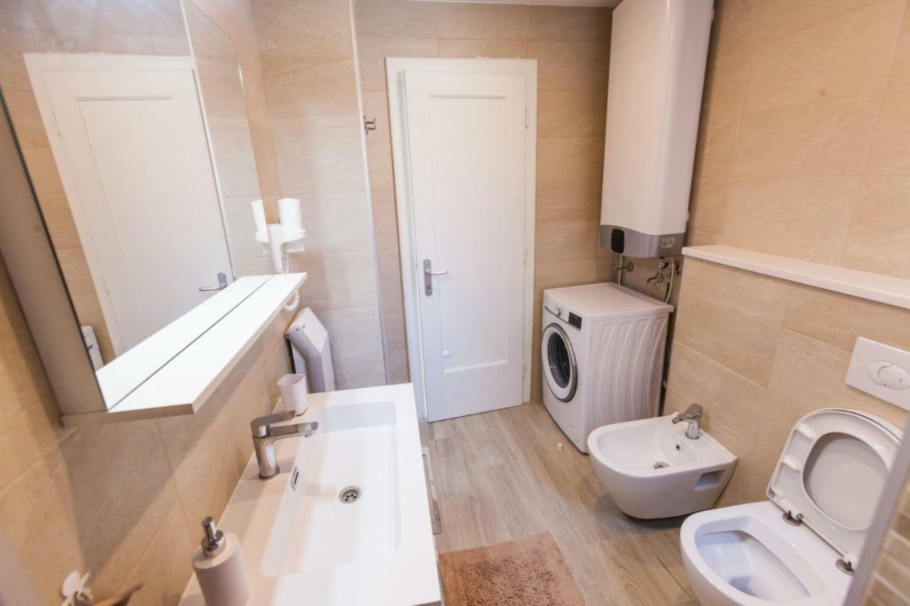 Val Appartement Split Buitenkant foto